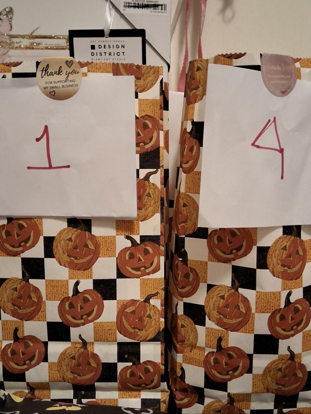 HALLOWEEN MYSTERY BAGS